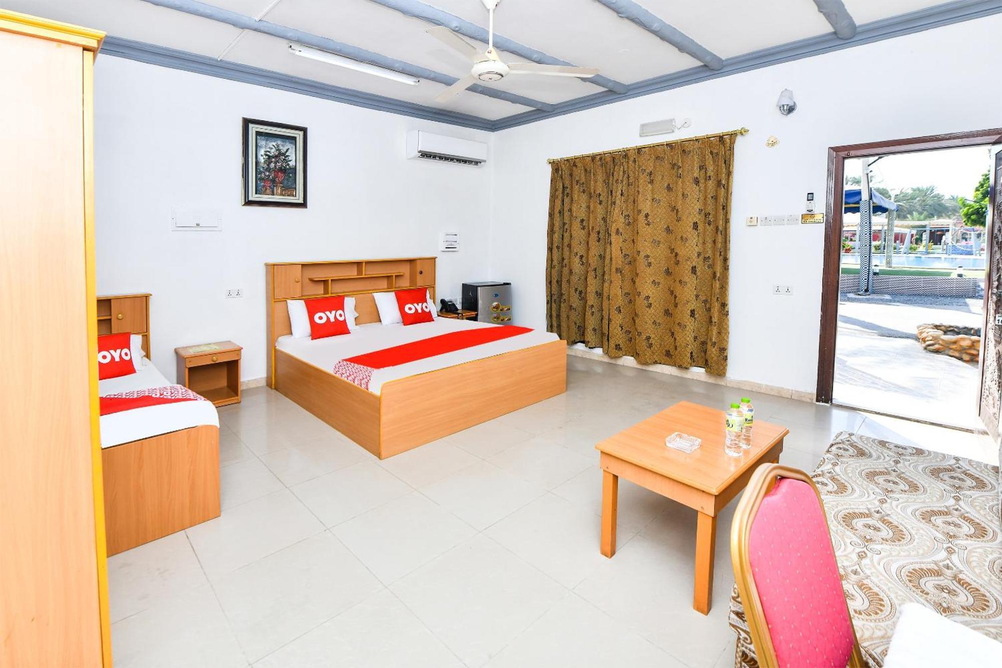 Oyo 138 Gulf Sand Motel Barka Exterior photo